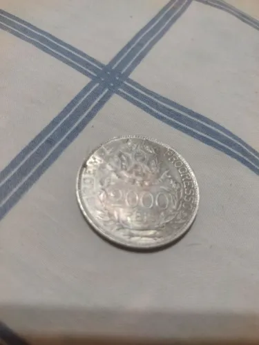 Moeda 2000 reis de 1915 prata