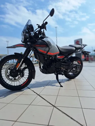 HIMALAYAN 450cc DAIANA
