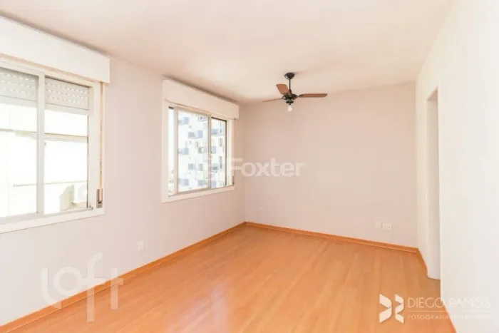 Apartamento à venda Rua Demétrio Ribeiro, Centro Histórico - Porto Alegre