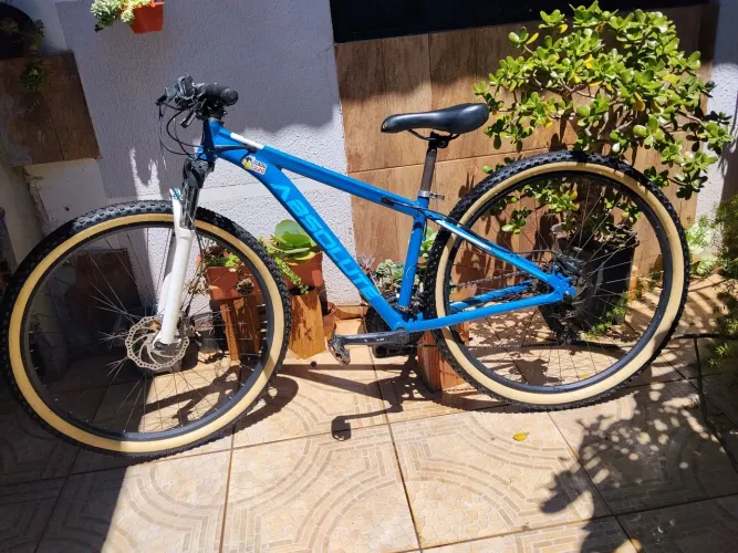 Bicicleta MTB Aro 29 - Absolute Azul