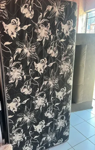 Cama de solteiro
