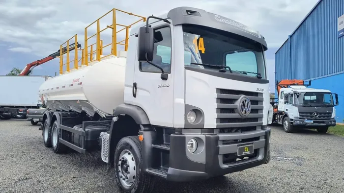 VW 31330 Comboio Tanque Abastecedor Gascom