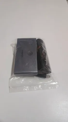 Ugreen HDMI 2.1 Switch 3 em 1 com Controle Remoto - CM624