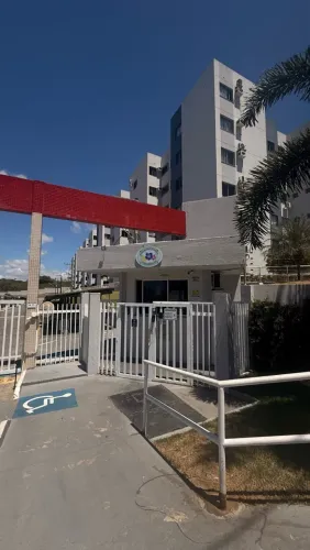 Alugo Apartamento Mobiliado no Portal das Flores 3/4 sendo 1 suíte. Santa Lúcia