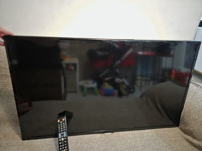 TV Samsung Smart 40.