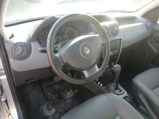 Renault Duster Dynamique 2.0 Hi-flex 16V Aut. 2013
