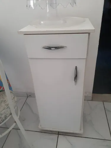 Vendo . Lindo móvel de MDF ..