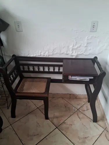 Mesa de Telefone antiga