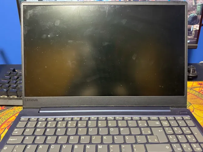 Ideapad 330S ultrafino