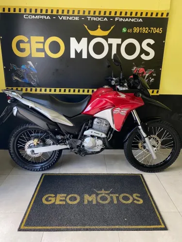 Honda xre 300 para pessoas exigentes moto sem nem um detalhe !