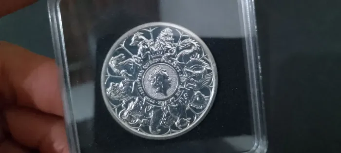 Moeda 2 Oz prata pura 999 Queens beast 2021