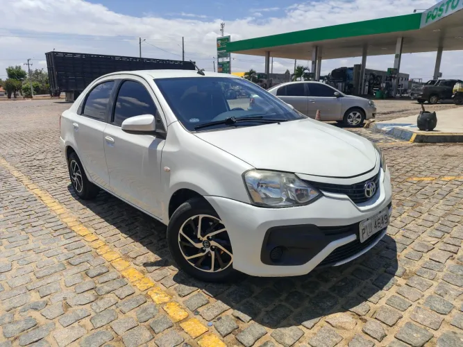 Toyota Etios XS Sedan 1.5 Flex 16V 4P Aut. 2018