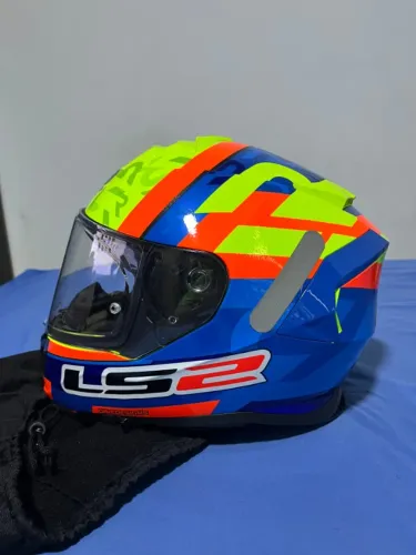 Capacete Integral LS2 FF800 Storm Salvador Amarelo e Azul Tamanho 58