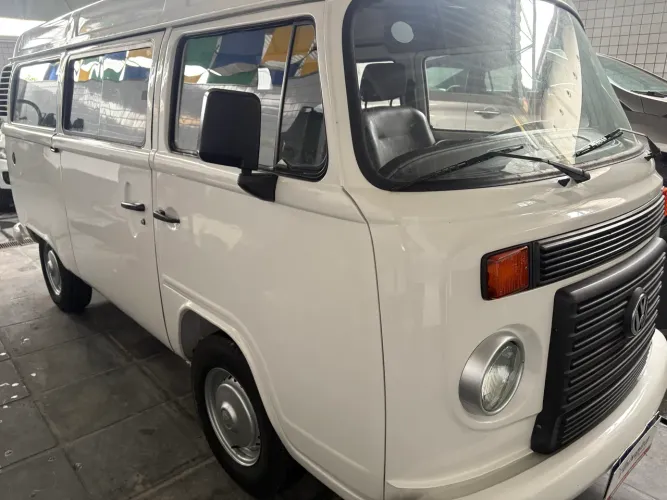 Volkswagen Kombi Escolar/50 Anos 1.4 MI Total Flex 2013