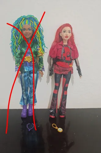 Boneca Red (Descendentes: A Ascensão de Copas)