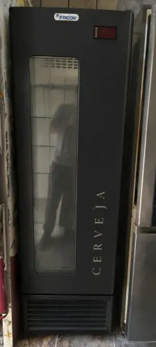Cervejeira Slim 284L