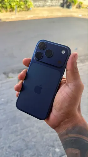 iPhone 17 pro 256GB azul