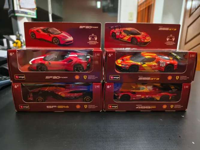 Coleção Ferrari Miniaturas Shell - Controle Remoto 