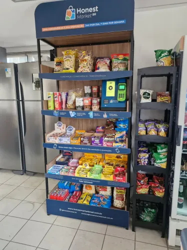 Gôndola 1,96m com comunicação visual (marca IMPE)