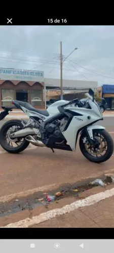 Moto tota original e com procedência