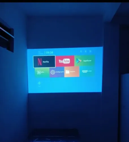 Projetor de Imagem 4K Novo