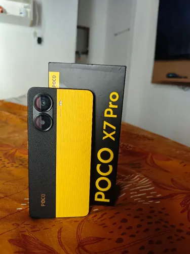 Poco X7 pro amarelo ainda na garantia com nota fiscal caixa carrega original capa original