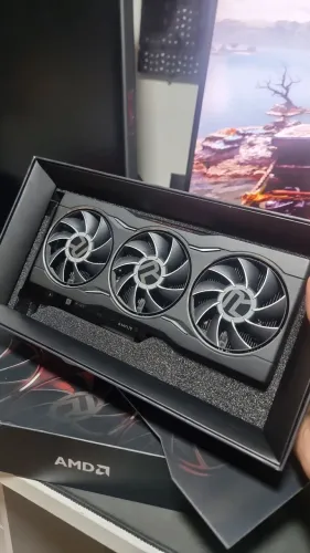 Placa de vídeo 6750xt 12gbs