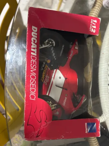 Ducatti Super Bike Loris Capirossi miniatura