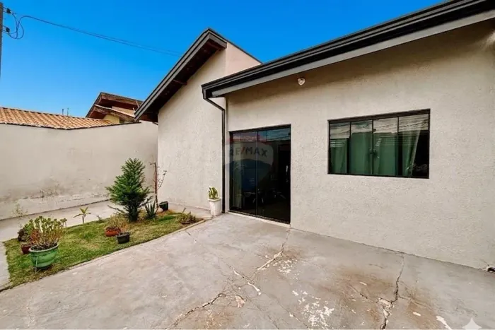 Casa à venda em Mogi Guaçu  Jardim Veneza  3 quartos (1 suíte com closet)  86,55m²