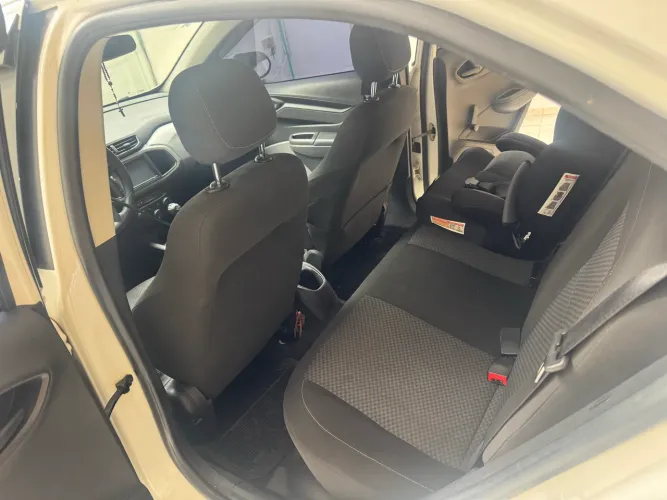 Chevrolet Onix JOY Hatch 1.0 8V Flex Mec. 4P 2019