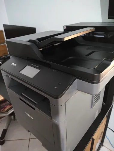 Multifuncional Brother MFC-L5902DW Laser
