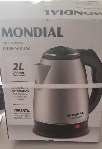 Chaleira eletrica nova 2litros 60 reais