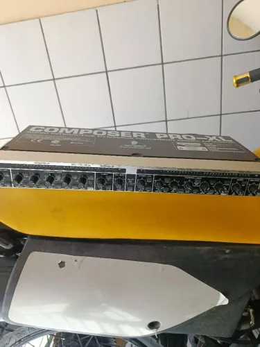 Compressor Behringer pro xl