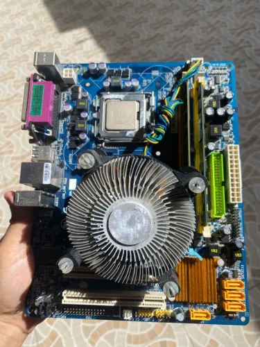 PC Kit Intel Core 2 Duo E7500 + Placa-Mãe + 4GB RAM DDR2