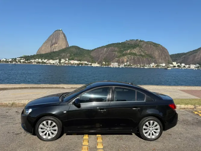 Chevrolet Cruze LTZ 1.8 16V Flexpower 4P Aut. 2014