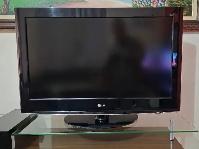 TV LG 32LD420 de 32 polegadas Full HD c/ defeito