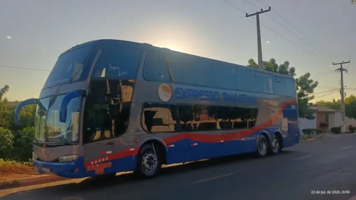 G6 SCANIA 124 ANO 2003