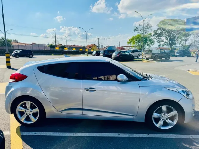 Hyundai Veloster 1.6 16V 140cv Aut. 2012