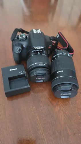 Canon T6 IMPECAVEL (- de 800 cliques) + 2 lentes (18-55 e 55-250) + Mochila (Só RP e regiã