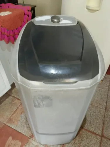 Vendo maquina colomarque de 10 kg 