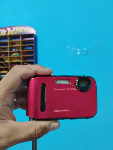 Camera digital Cyber-shot 16 mp TF1 sony