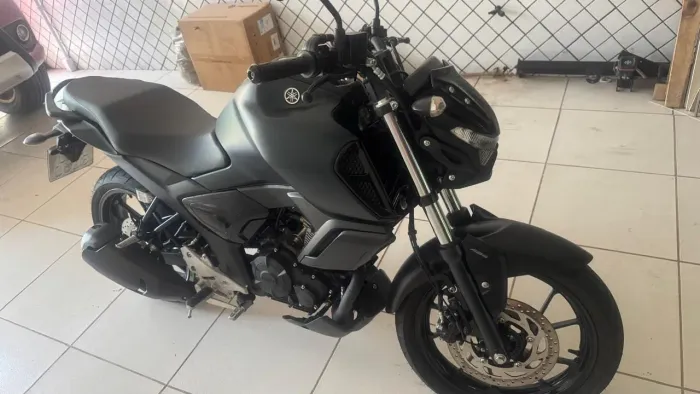 FZ15 novíssima