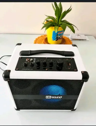 Caixa de som amplificada HS Sound Pratic Pro Plus Bluetooth USB P10 a pronta entrega