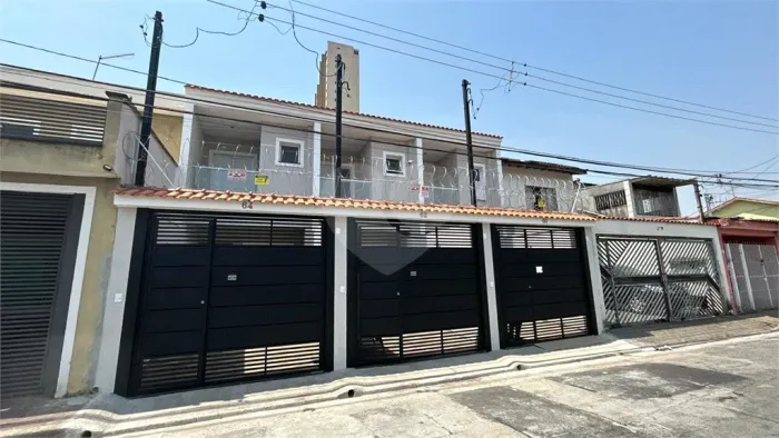 Sobrado Moderno vende.se na Vila Isolina Mazzei 3 Dorms / 110m²