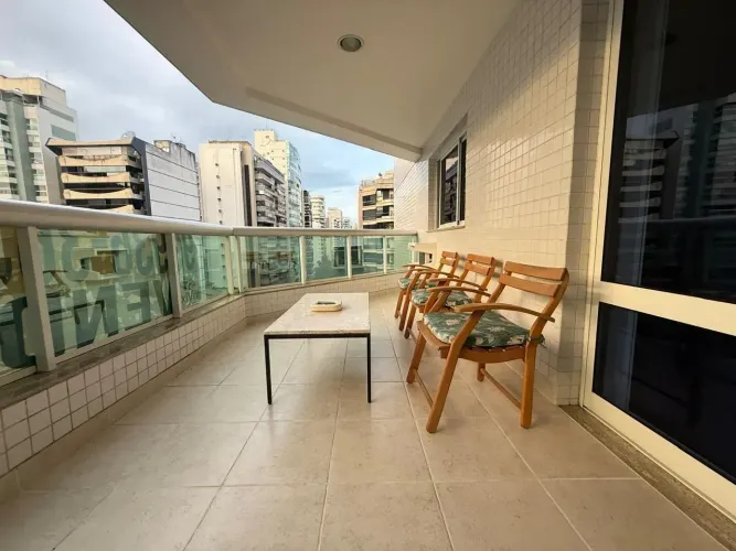 Imóvel para venda tem 170 metros quadrados com 4 quartos em Praia do Canto - Vitória - ES