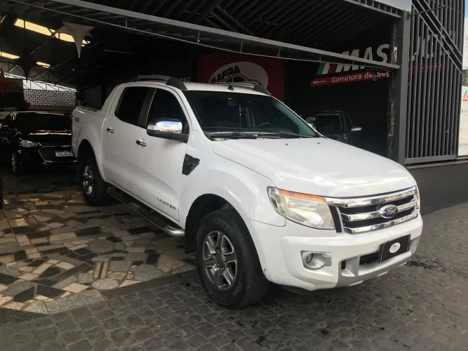 Ford Ranger Limited 3.2 20V 4X4 CD Aut. Dies. 2015
