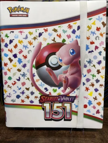 Pokémon Scarlet & Violet 151 - Mew Collector Binder ( Fichário ) 360 Slots 9 Pocket