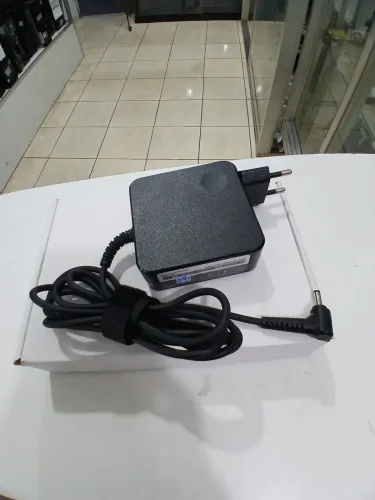 Fonte para notebook Lenovo