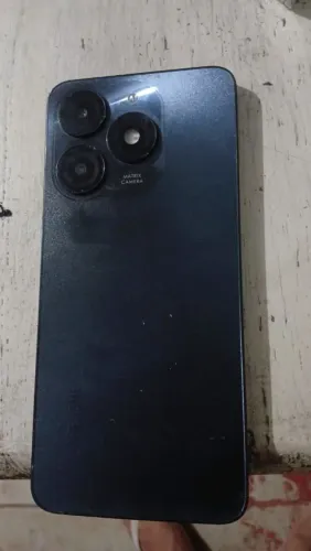 CELULAR 256GB NAO TRAVA TRINCO MAIS NAO INTERFERE EM NADA