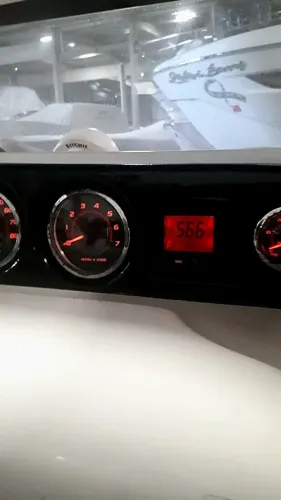 MOTOR MERCURY PRO XS 225HP (2011) - 566 HORAS - DIREÇÃO HIDRÁULICA - COMPLETO